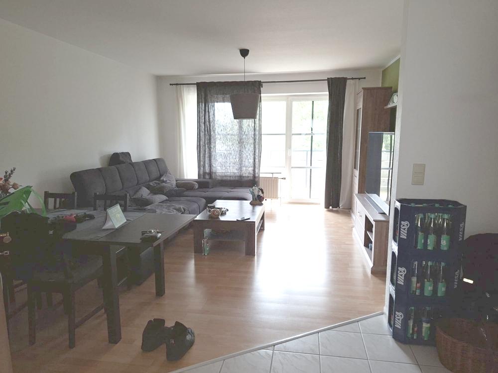 Gepflegte Wohnung im 1. Obergeschoss - Photo 1