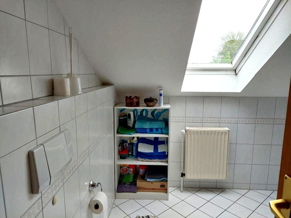 Große Wohnung über zwei Etagen - Foto 2