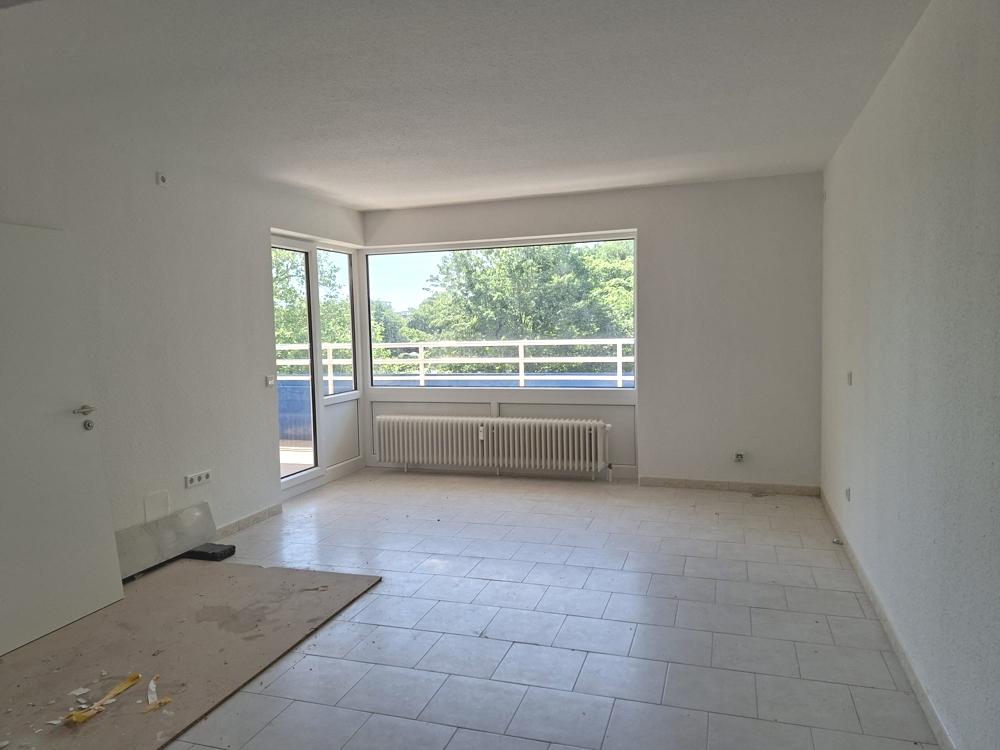 Gepflegte Wohnung in zentraler Lage - Foto 1