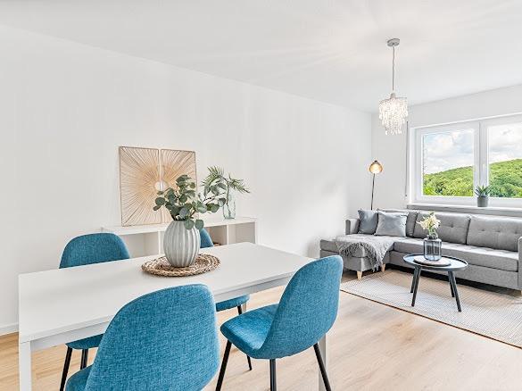 Helle 3-Zimmer-Wohnung mit Terrasse ins Grüne – frisch renoviert - Foto 2