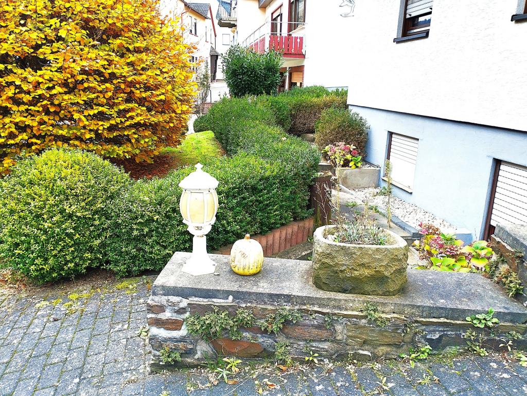 Separater Zugang zur Einliegerwohnung mit...