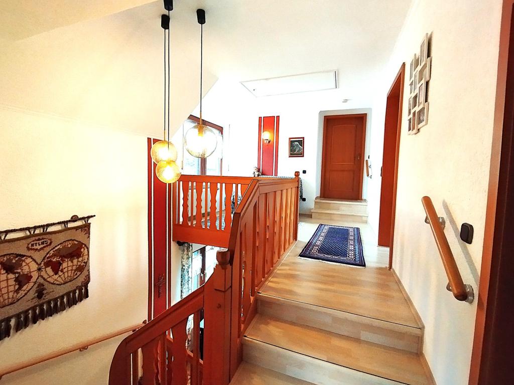 Galerie mit Zugang zum...