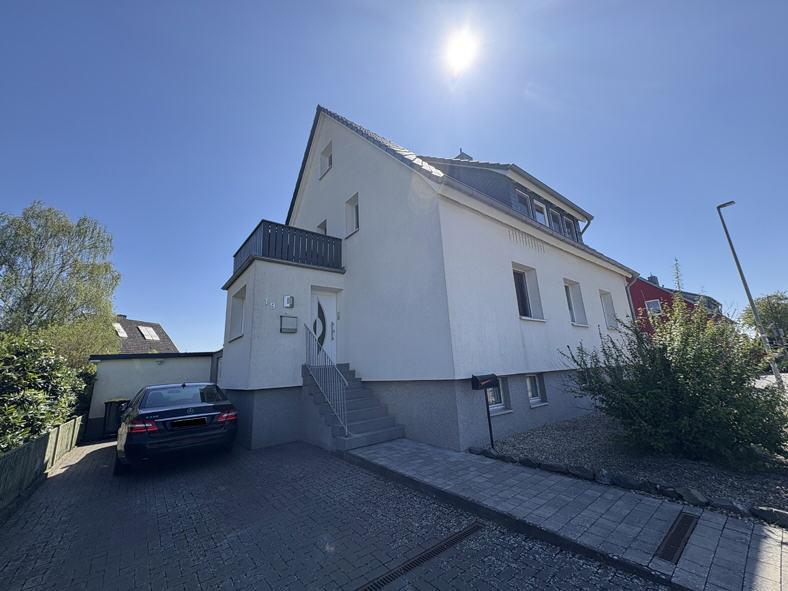Straßenansicht