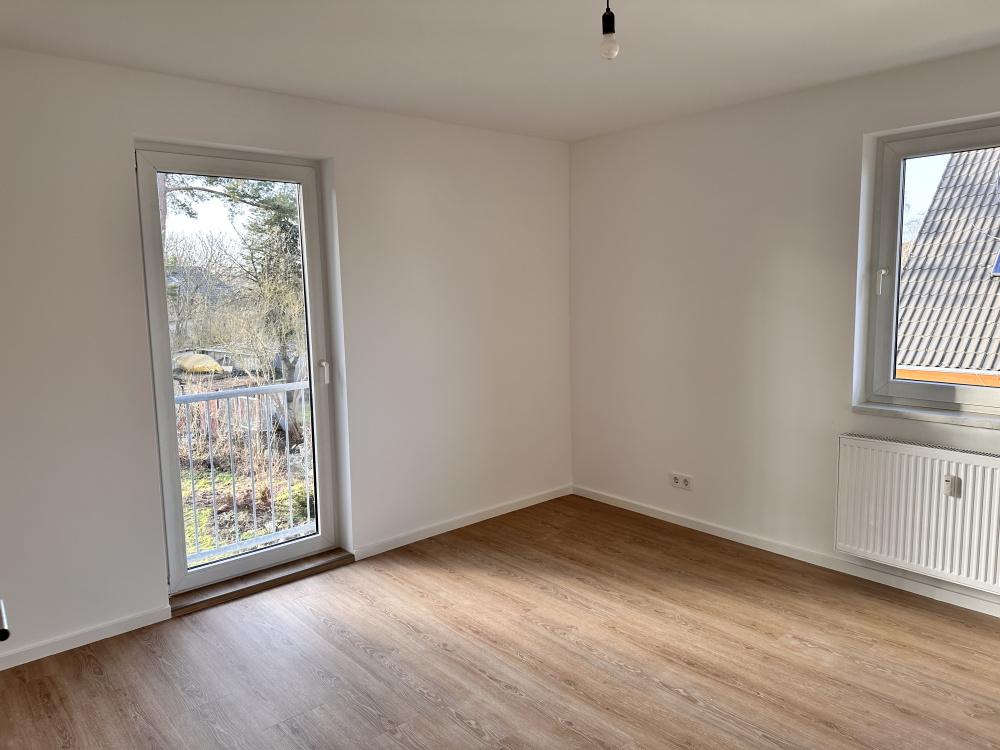 Erstbezug nach Renovierung! 3-Zimmer Wohnung in Falkensee - Photo 2