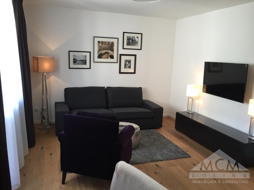 Schöne und moderne voll möblierte 2-Zimmer-Wohnung mit Balkon in guter Lage von Frankfurt-Ginnheim - Photo 4