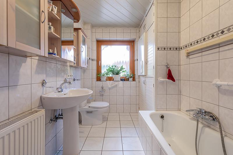 Badezimmer EG 