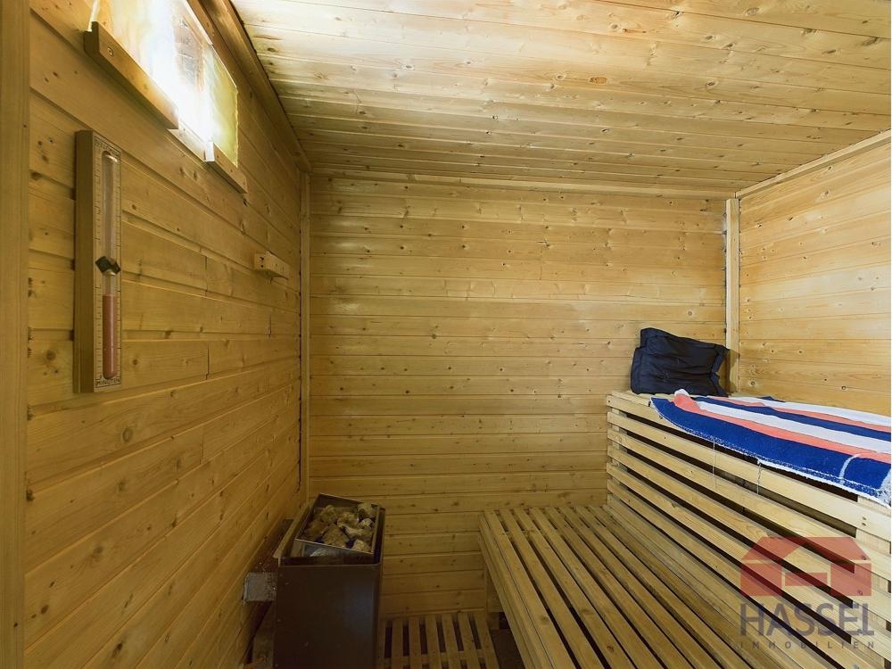 Hauseigene Sauna im Keller