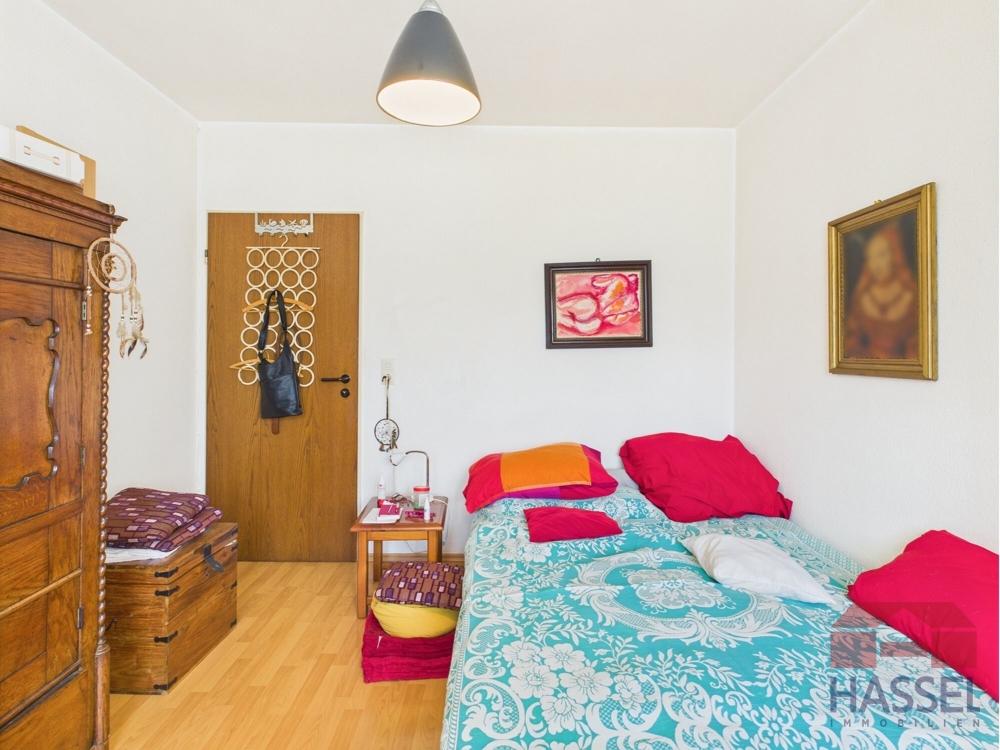 Das erste Schlafzimmer