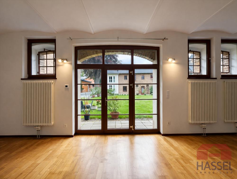 Ebenerdiges Wohnen mit Stil im denkmalgeschützten, geschlossenen Vierkanthof - Foto 2