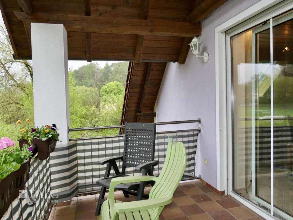 2. OG: Balkon