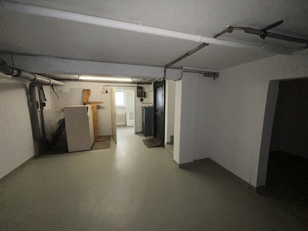 Keller