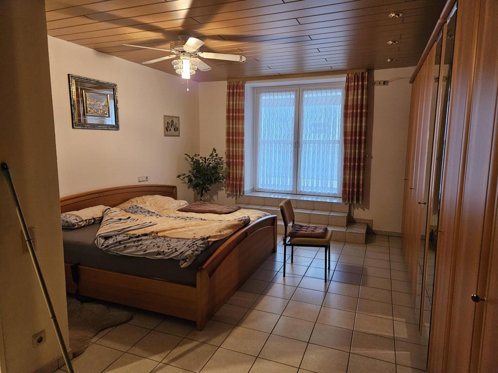 Schöne große 5 ZKB Wohnung in Stennweiler - Foto 3
