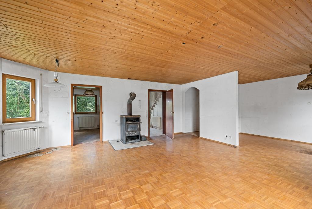 Wohn-/ Esszimmer
