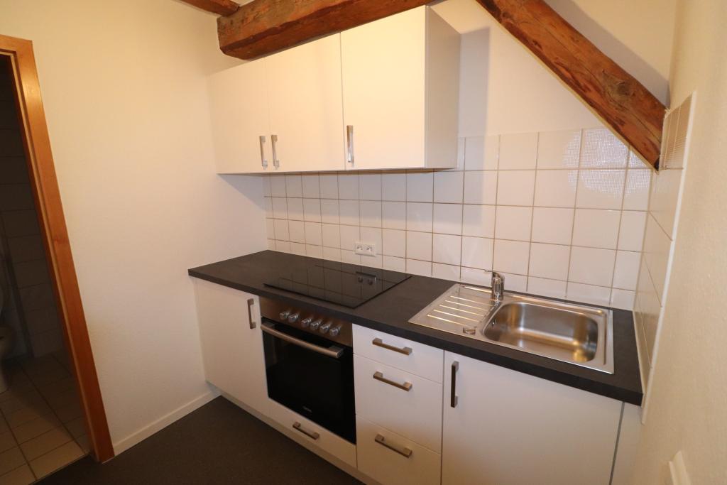 Zu Mieten, frisch renoviert, zentrumsnah - Photo 3