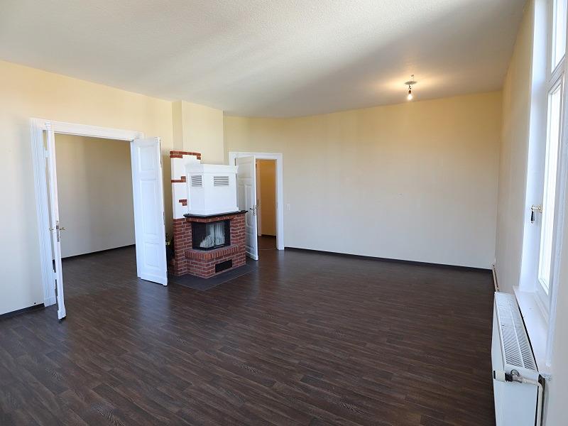 MAXI statt mini... NOBEL statt 08/15... SCHLOSSBLICK statt jwd ! - Photo 2