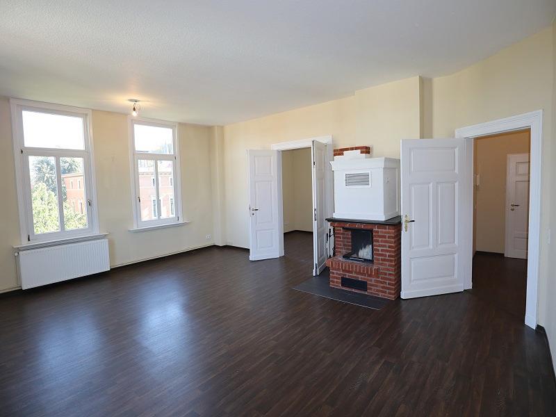 MAXI statt mini... NOBEL statt 08/15... SCHLOSSBLICK statt jwd ! - Photo 3