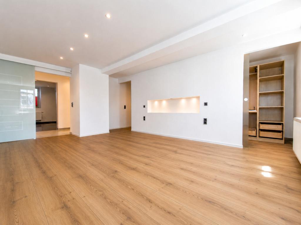 Luxuriöse 2 Zimmer Wohnung in begehrter Innenstadtlage in Groß-Umstadt *provisionsfrei* - Photo 2