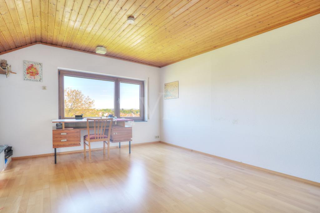 Arbeitszimmer OG