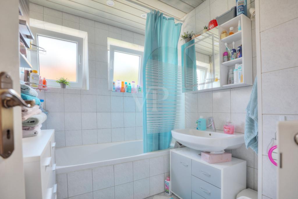 Badezimmer EG