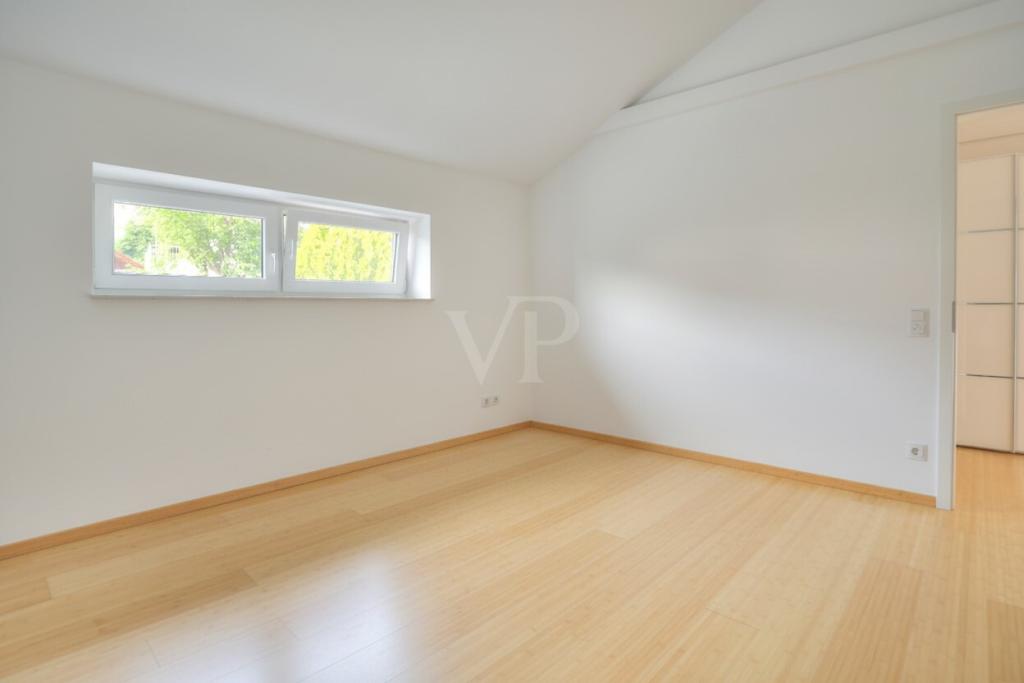 Elternschlafzimmer OG