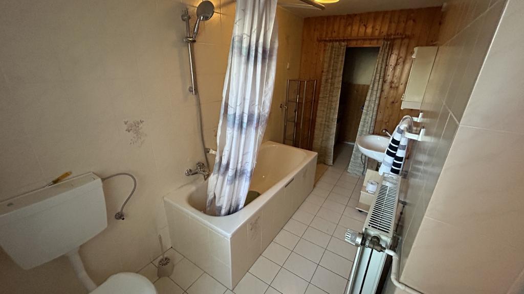 Badezimmer EG