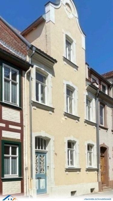 Vorderseite mit Eingang
