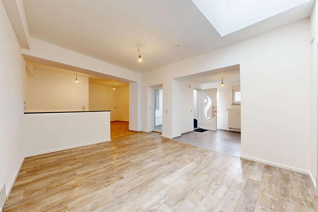 PHI AACHEN - Barrierefrei & hell: 3-Zimmer-Wohnung in begehrter Lage von Stolberg-Mausbach! - Photo 2