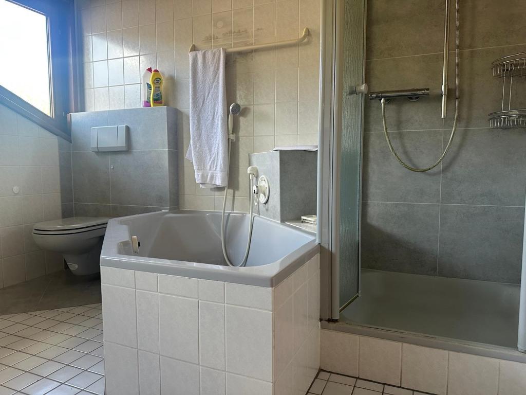 Bad Wohnung 2