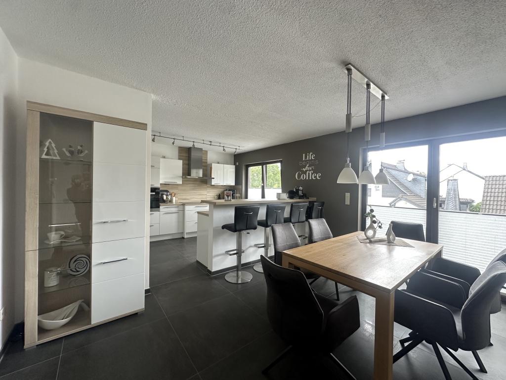 Küche und Essbereich