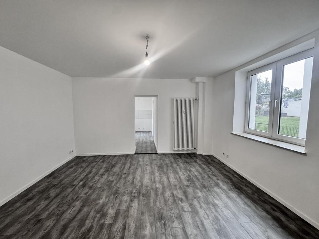 Modernisiertes Wohnen im repräsentativen Altbau - Photo 2
