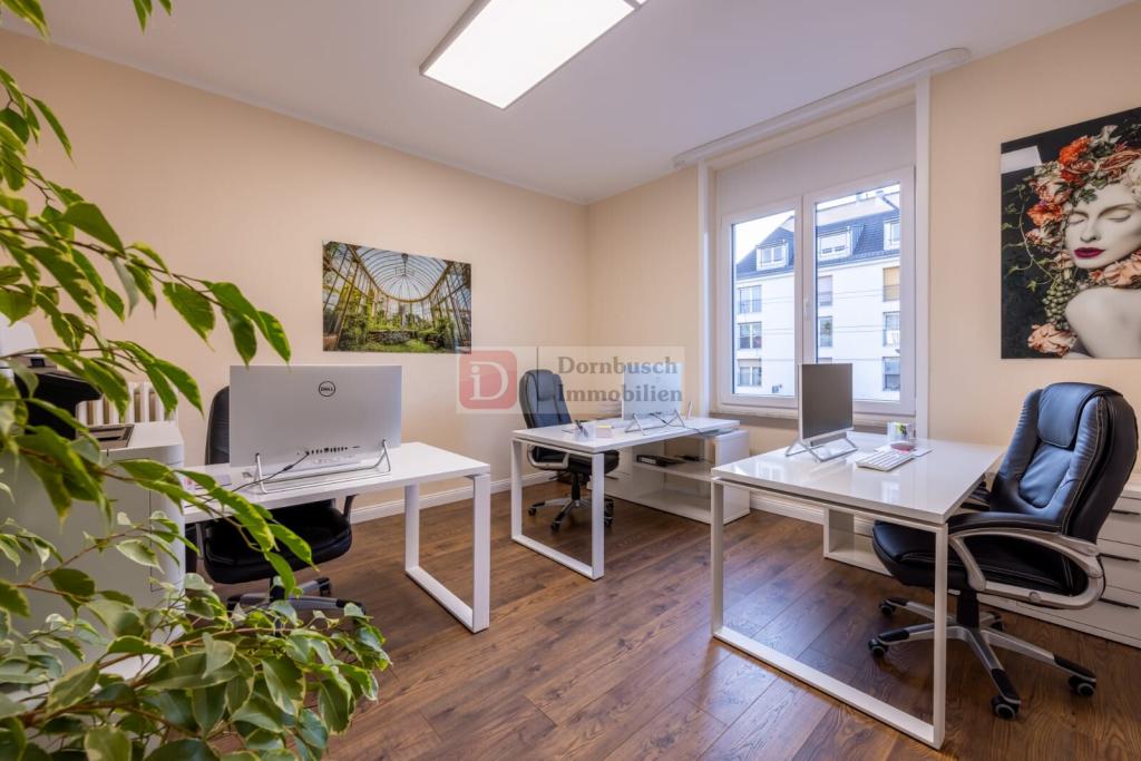 Das zweite Büro