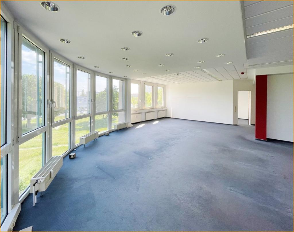 Büroflächen 2. OG