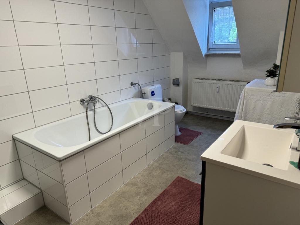 2.OG-Badezimmer (3)