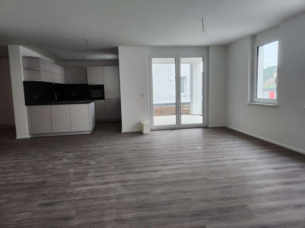 Wohntraum mit Terrasse und Garten! - Foto 1