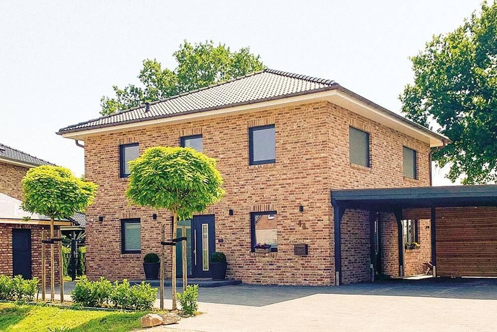 VILLA BEISPIEL