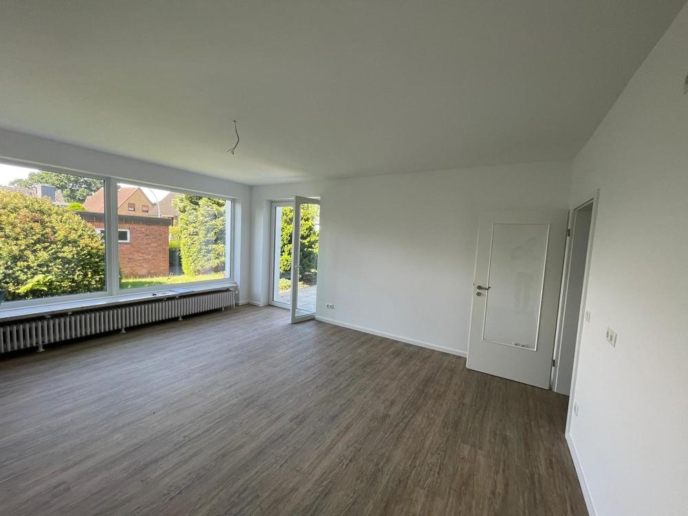 Wohn- / Essbereich mit offener Küche