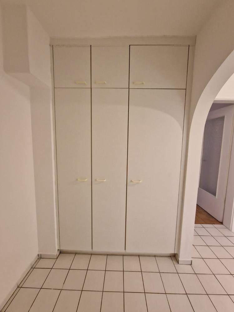 Flur mit Einbauschrank I
