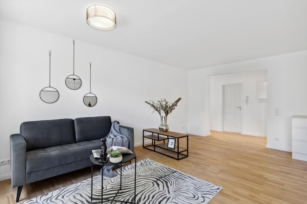 *Topmodernisiert, sonniger Balkon & Blick ins Grüne * zentrales Hummelsbüttel* - Foto 1