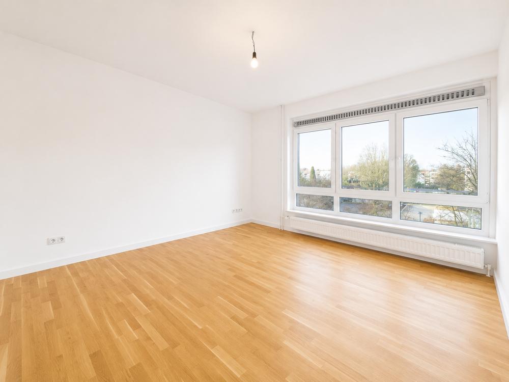 *Topmodernisiert, sonniger Balkon & Blick ins Grüne * zentrales Hummelsbüttel* - Photo 2
