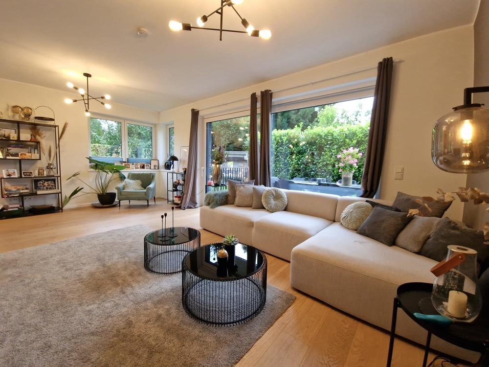 *Traumhaus Wellingsbüttel* 180 m² Wohn-/Nutzfläche - ruhig in 2. Reihe wohnen!* - Foto 3