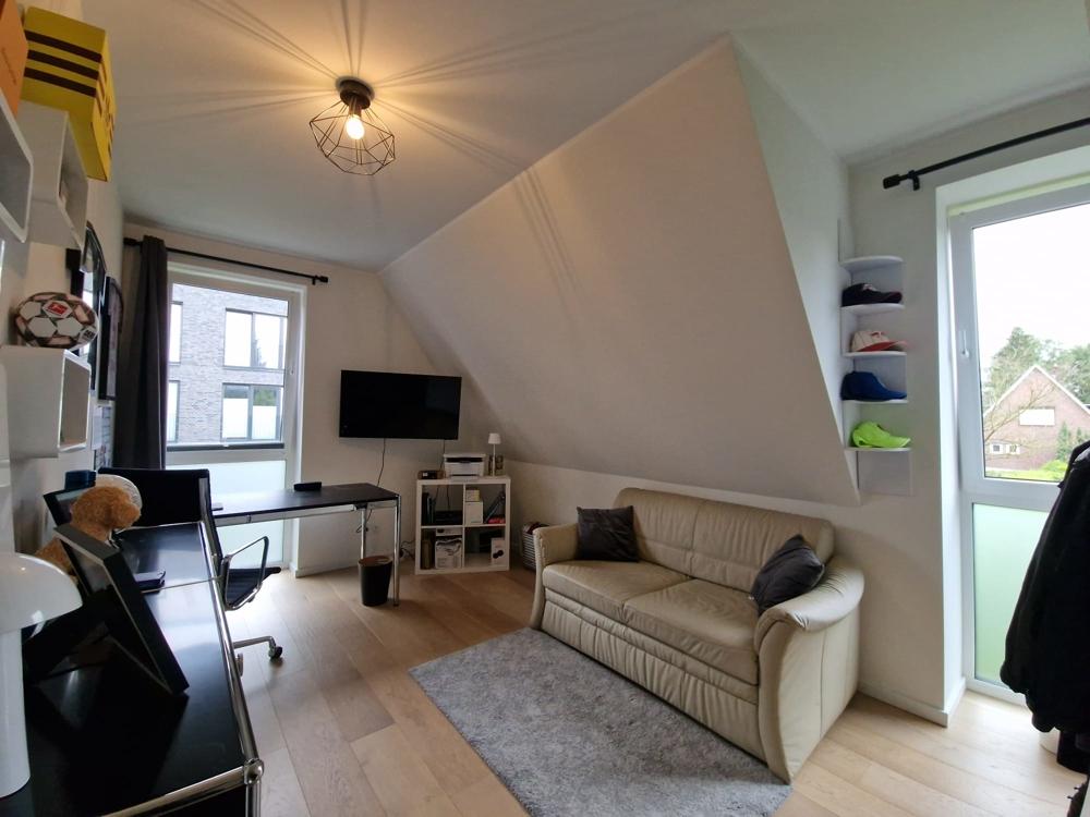 *Traumhaus Wellingsbüttel* 180 m² Wohn-/Nutzfläche - ruhig in 2. Reihe wohnen!* - Foto 3