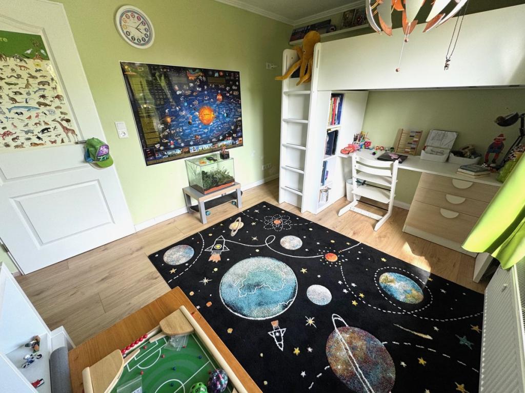 Kinderzimmer 2, weit. Ansicht