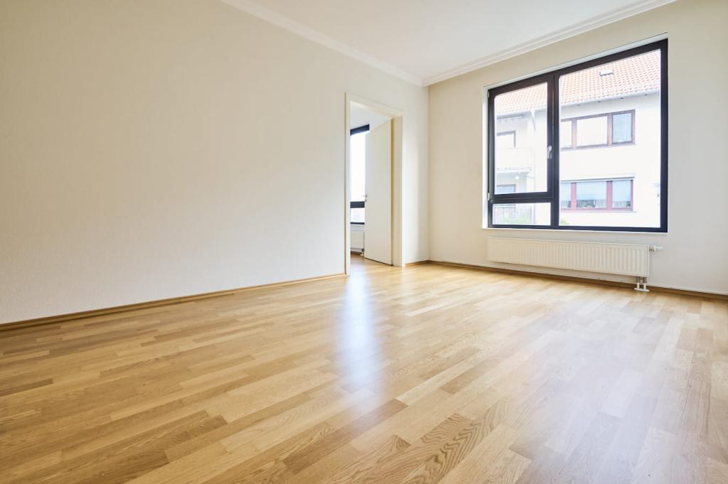 Schlafzimmer mit Ankleidezimmer