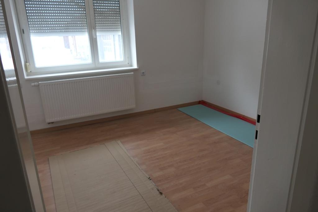 3-Zimmer Erdgeschosswohnung mit ca. 80qm im Zentrum von Münsingen - Foto 1