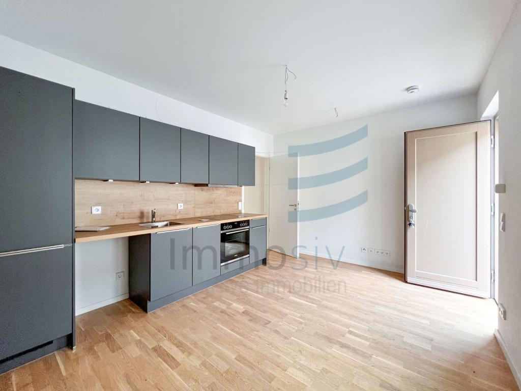 Hübsche Erdgeschosswohnung mit großen Fenstern und schöner Terrasse - Photo 4
