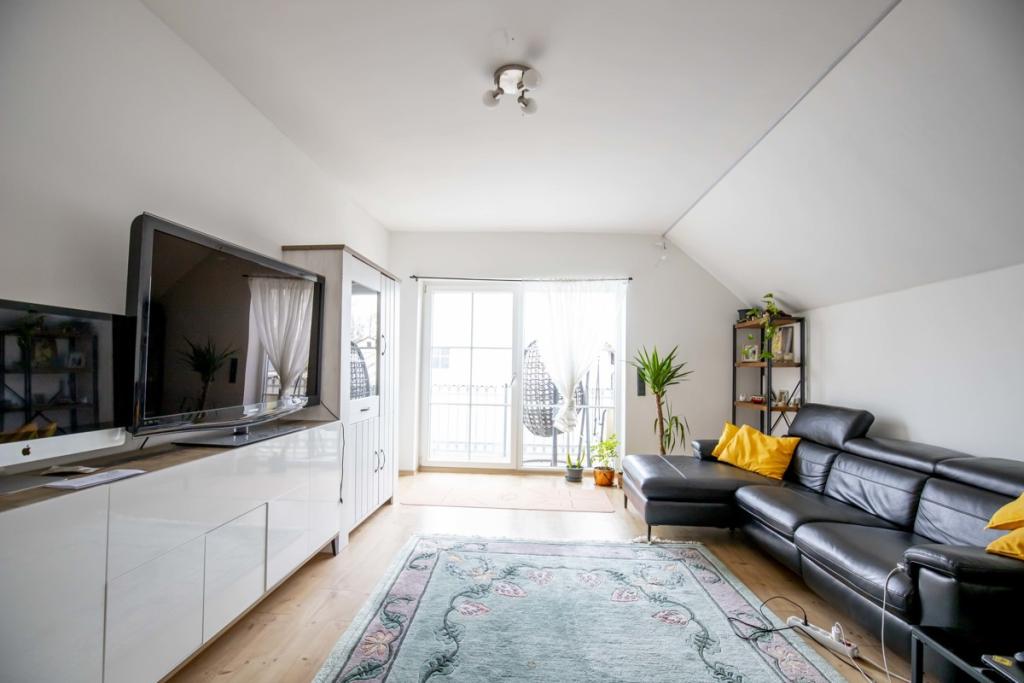 Wohnzimmer DG