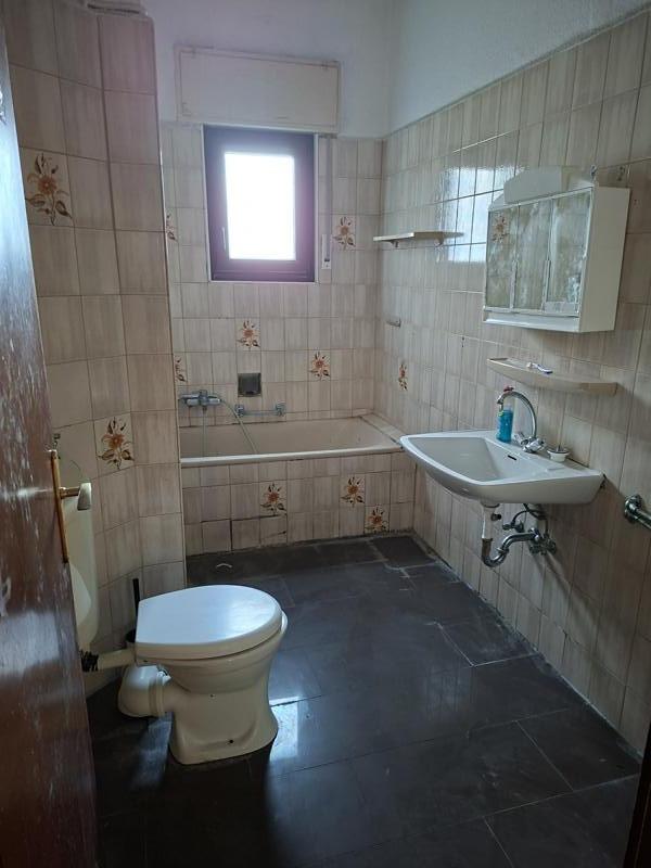 KO-Lützel, Nähe Balduinbrücke, 3 ZKBBalkon, 1. OG, 93 m² - Foto 3