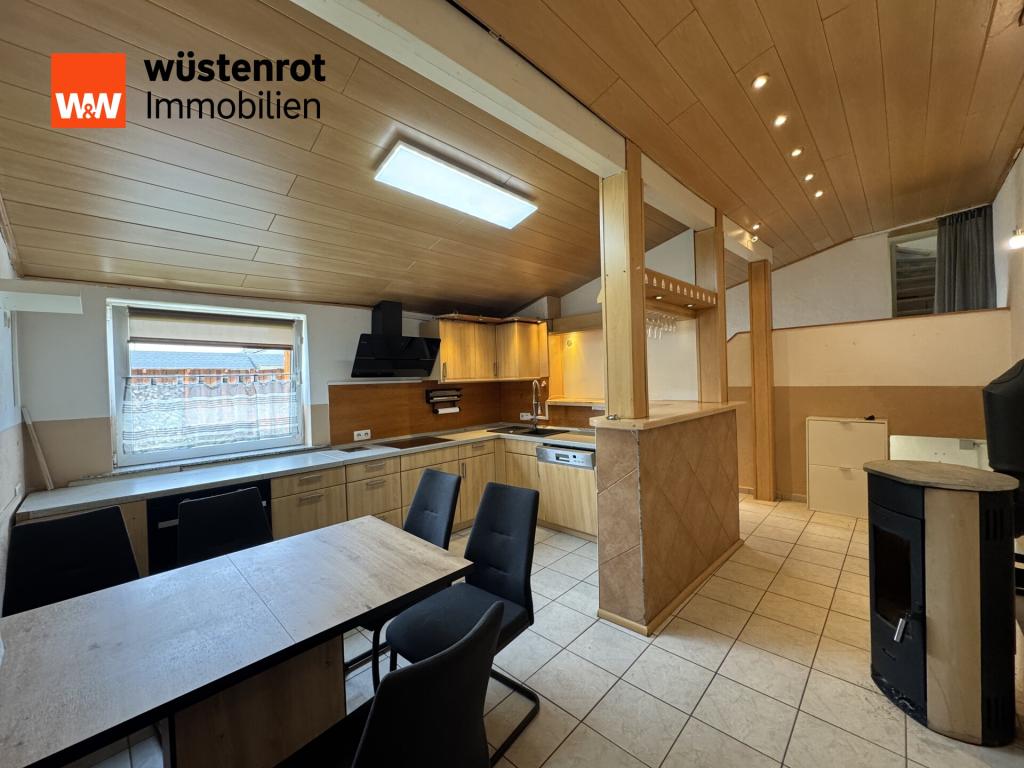 Fernab des Trubels - Entwicklungspotenzial und klare Perspektive für Mieter - Foto 1