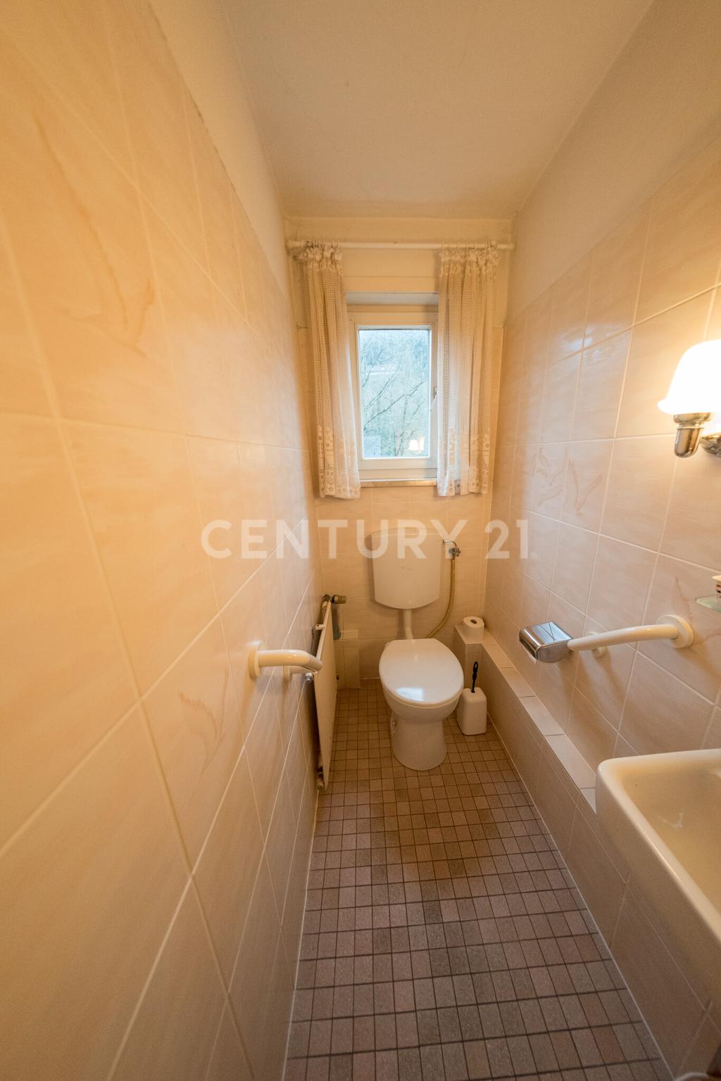 Gäste WC 1.OG