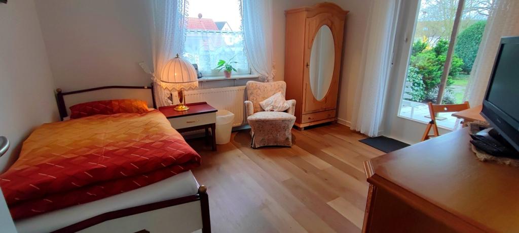 Freistehendes, möbliertes Haus mit Garten ... zur Alleinnutzung i. 33803 Steinhagen - Foto 4